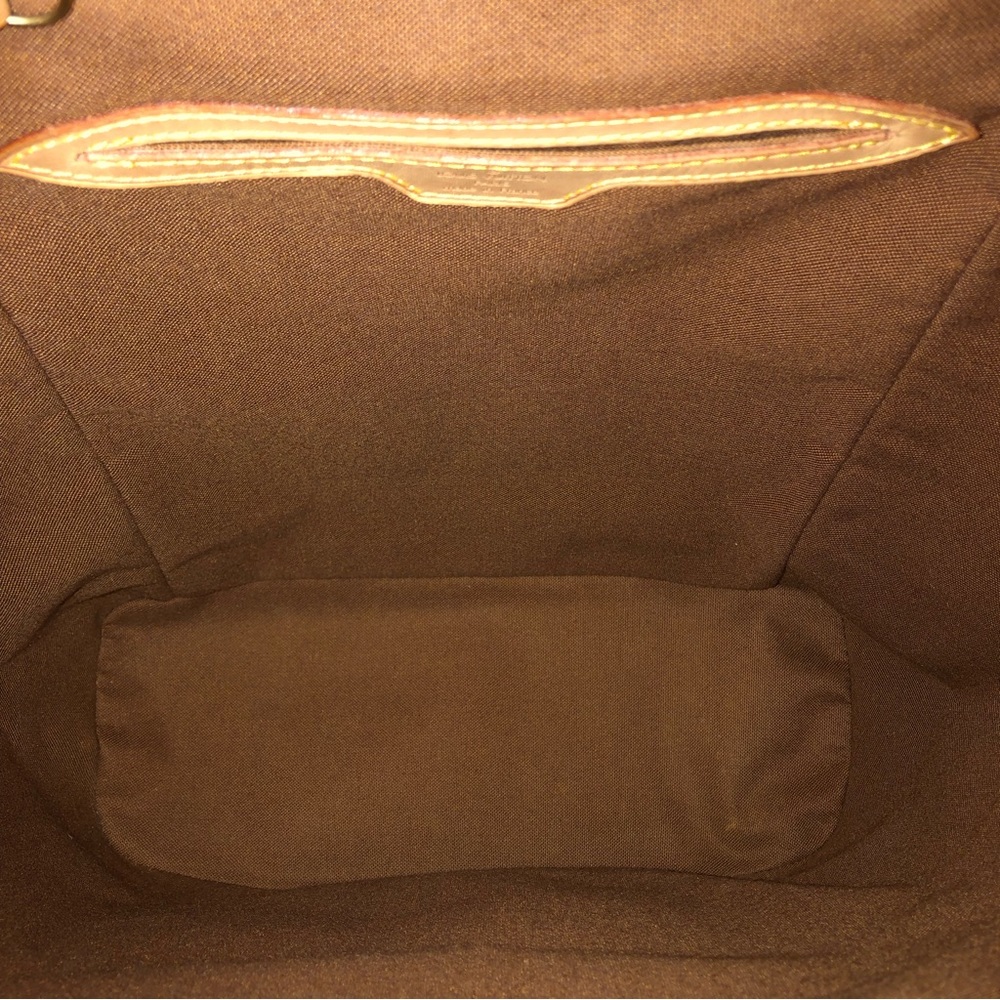 Louis Vuitton Vintage Mono Montsouris GM Backpack,Dustbag/COA;Date Code(MI0945) - Picture 9 of 16